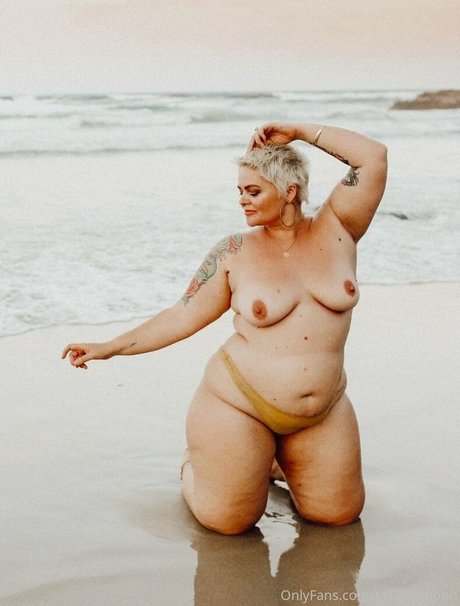 Tallulah Moon_ onlyfans leaked pictures