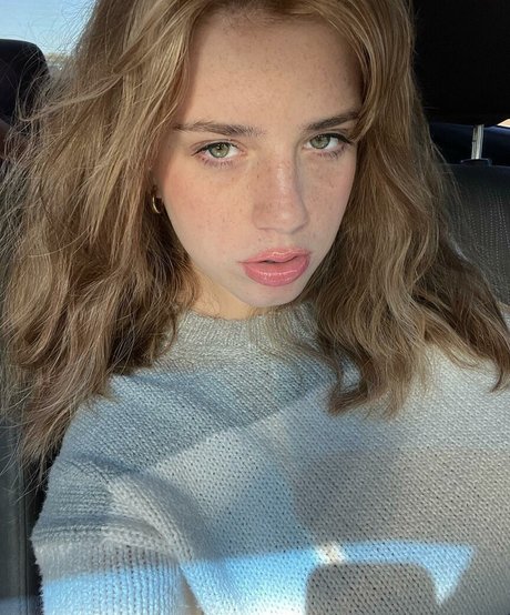 Haley Z onlyfans posts