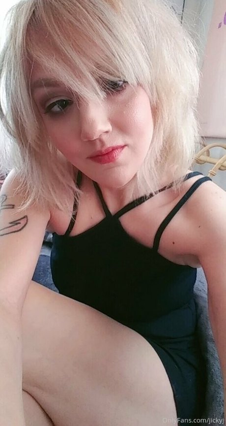 mature onlyfans adult glimpse