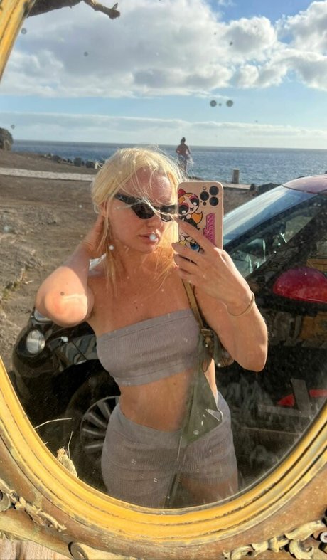 Alexandra Stan onlyfans leaks