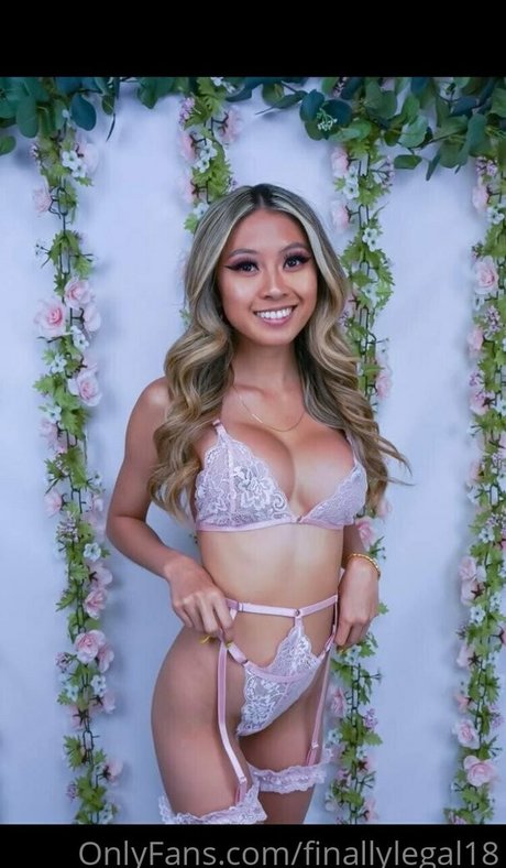 fitness babe onlyfans beautiful porn self-portrait