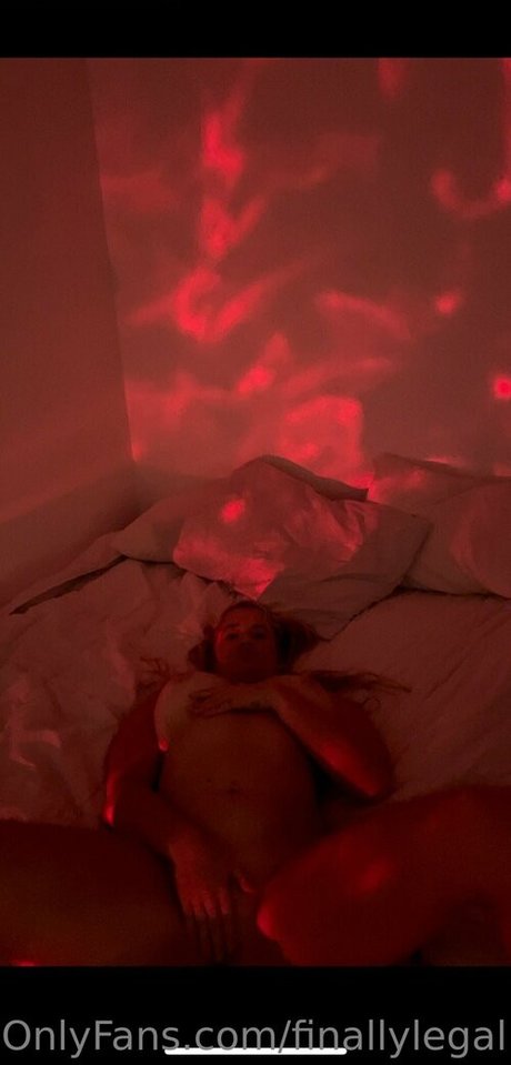 finallylegal18 naked leaked onlyfans