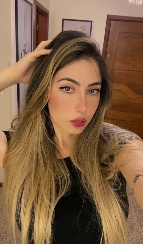 dirty feet onlyfans nudes artwork