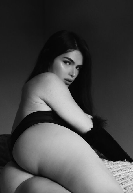 elvirarelv onlyfans leak