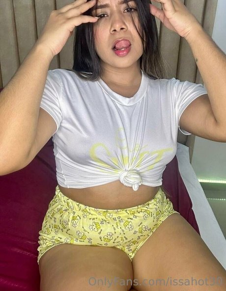 issahot30 onlyfans hot