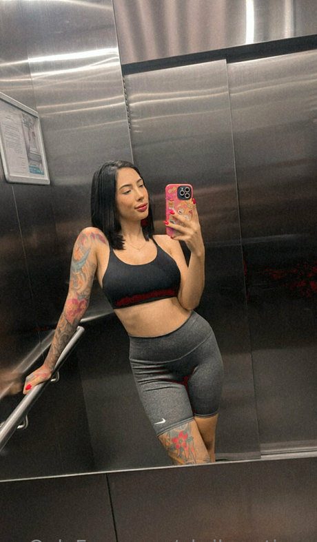 abrilmartinez onlyfans leaks porn