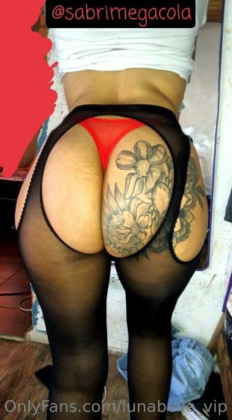 pool threesome onlyfans beautiful xxx negative