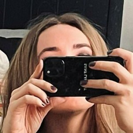 leilatrans onlyfans xx