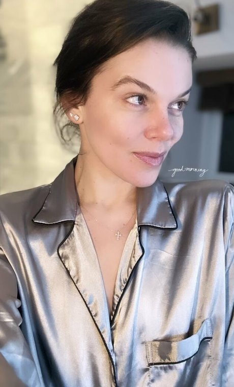 Faye Brookes naked onlyfans leaked