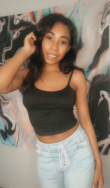 aprilraeee onlyfans leaks nude