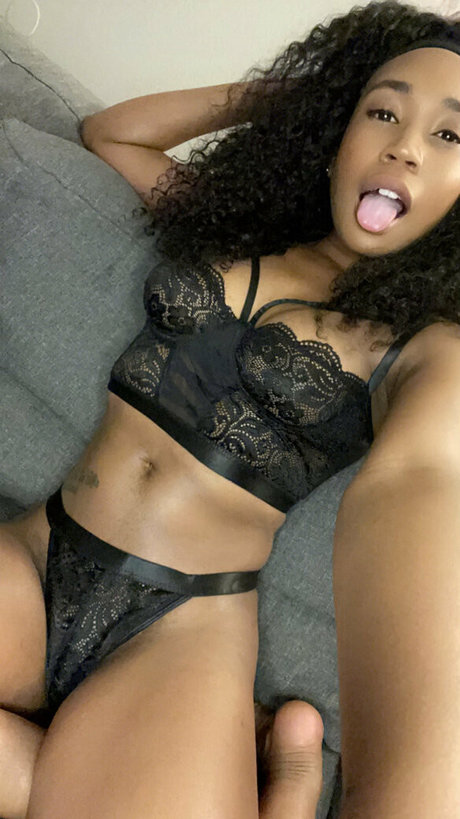 aprilraeee nsfw onlyfans