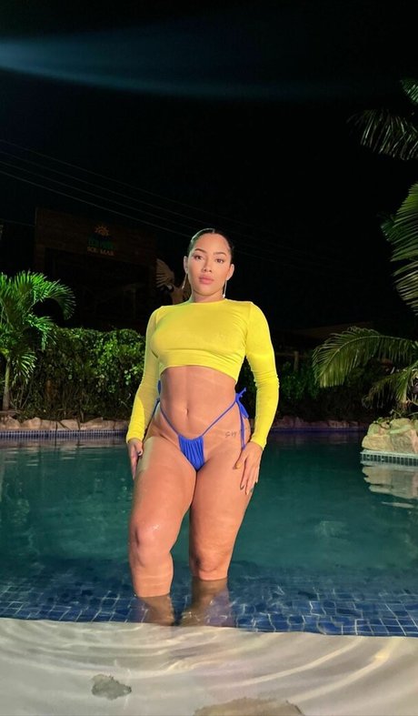 Vitoria Kelly onlyfans leaked free