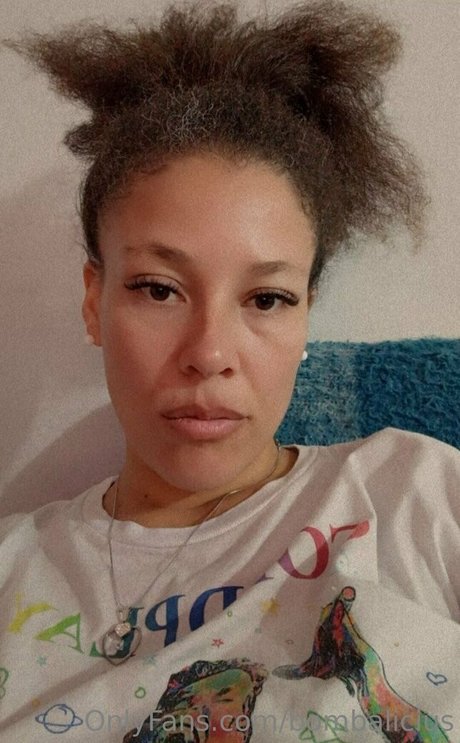 bombalicius onlyfans nude porn