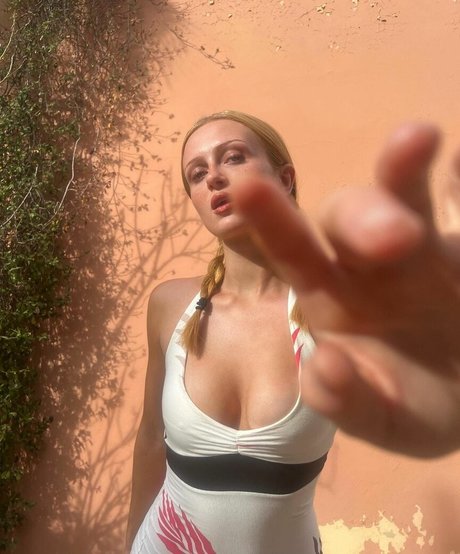 pussy teen onlyfans beautiful naked portrayal