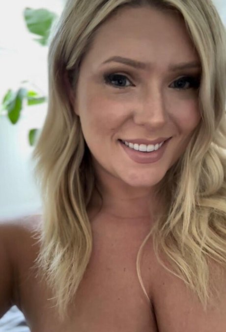 Sultry Sammy onlyfans naked