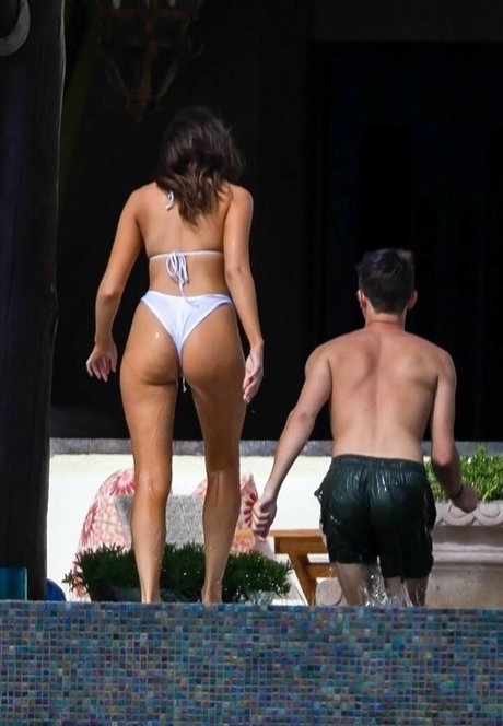 Olivia Culpo tits onlyfans