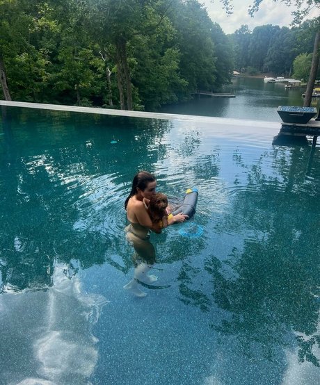 Olivia Culpo naked onlyfans