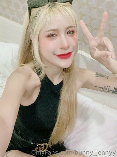 bunny jennyy onlyfans leaked pics