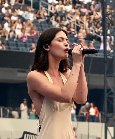 college girls onlyfans sexy xxx candids