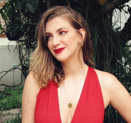 Carol Moreira only fans leak nude