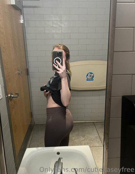 cutiekaseyfree onlyfans porn leaked