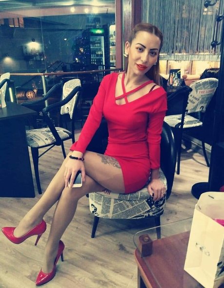 Marinela Adalbertova nudes onlyfans leak