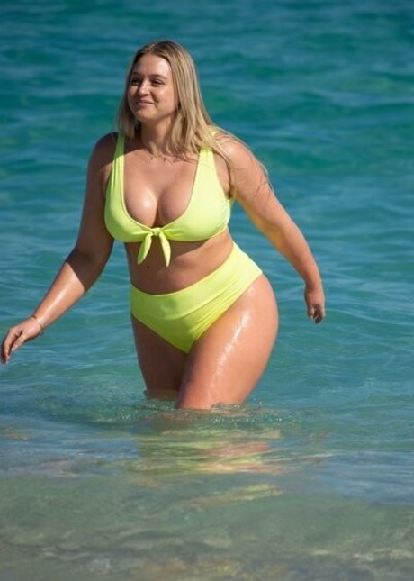 iskra only fans pics