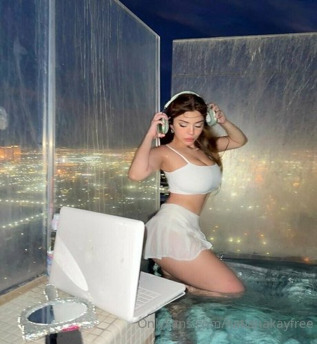 katianakayfree onlyfans pics