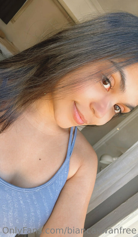 biancaswanfree onlyfans nudes leak