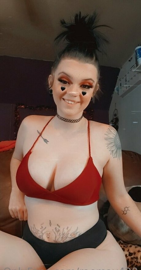 raemay420 boobs onlyfans