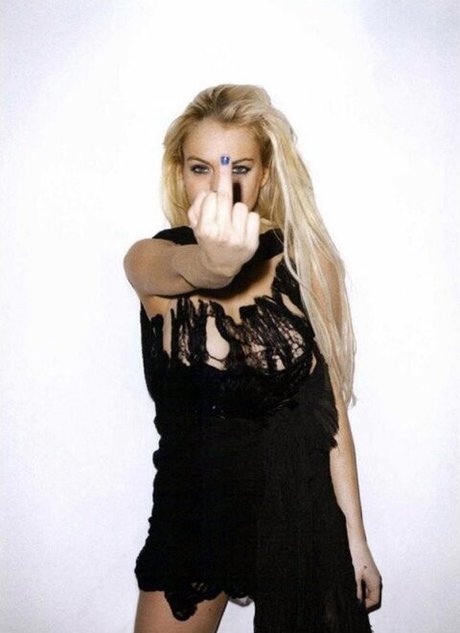 Lindsay Lohan onlyfans photos