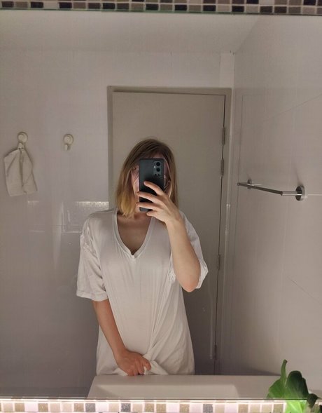 hannawithlove onlyfans model images