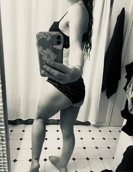 gabriellawoods598 leaked onlyfans free