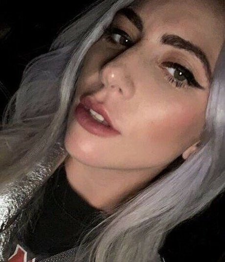 Lady Gaga onlyfans ass