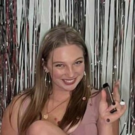 thebrittsmith onlyfans content type