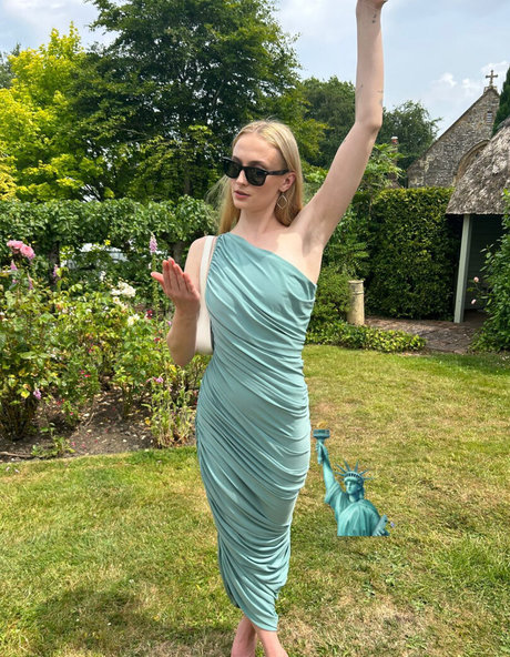 raven onlyfans sexy nudes print