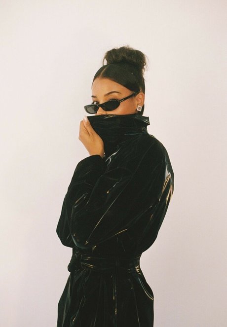 Ella Balinska  render