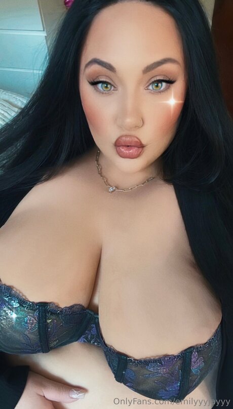 Emilyyyjayyy joi onlyfans