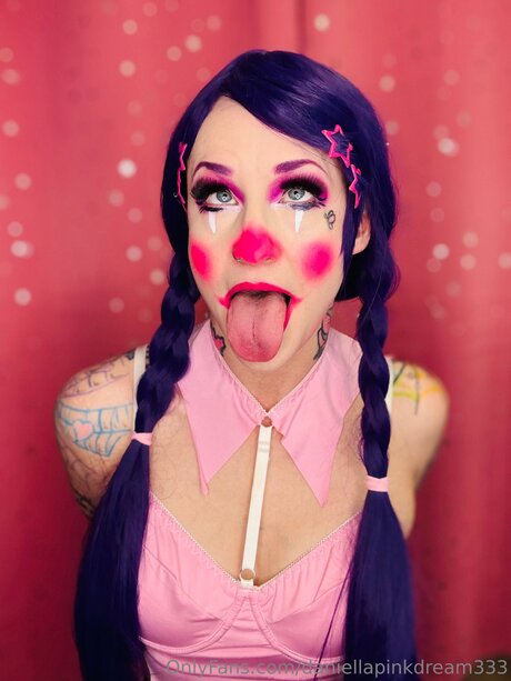Daniellapinkdream333 onlyfans model photo