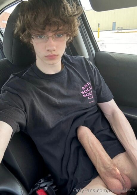 Derek4free onlyfans x