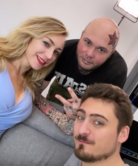 Elisa Calvi onlyfans tits