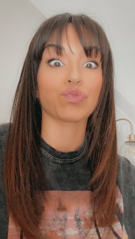 Lana Chairez onlyfans leaked free