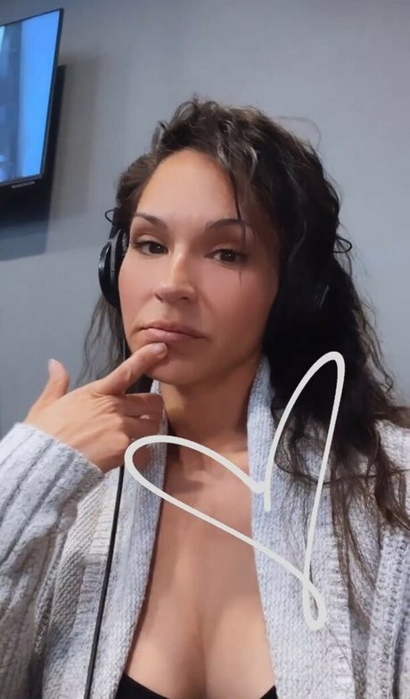 Lana Chairez onlyfans leaked dirtyship