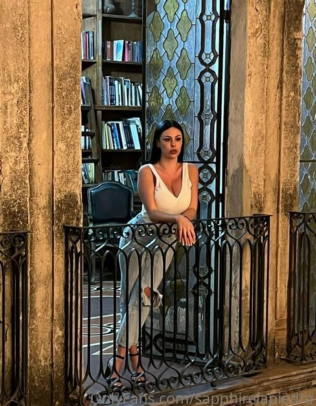 sapphireastrea nude on onlyfans