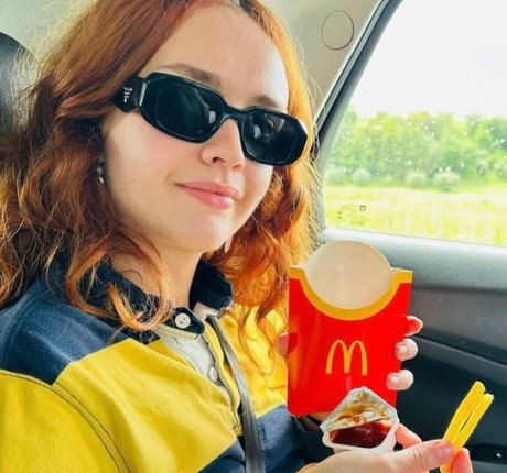 Olivia Cooke only fans leak nude