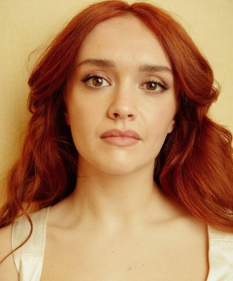 Olivia Cooke  portrait
