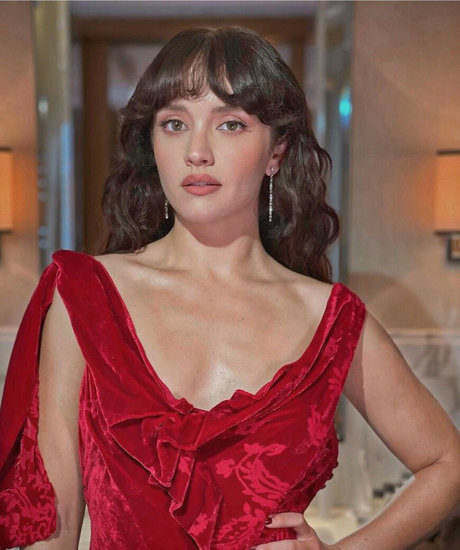 Olivia Cooke only fans leaked porn