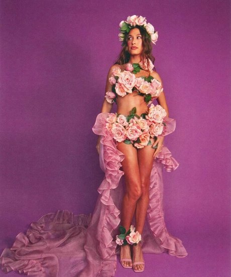 Hailey Baldwin Bieber onlyfans nudes leaks