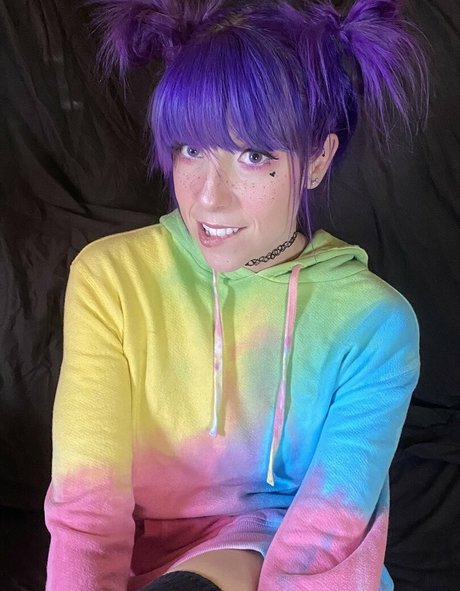 shemale gangbang onlyfans beautiful naked exposure