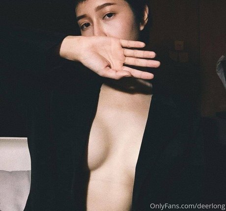 popular asian onlyfans exclusive pictures